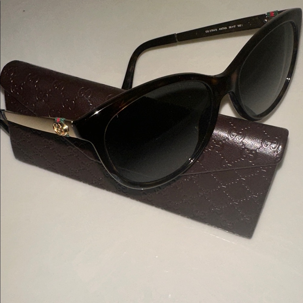 Gucci Dark Sunglasses with Embossed Case - Picture 2 of 4